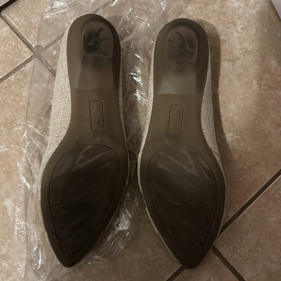 AK sport flats - Picture 3 of 4